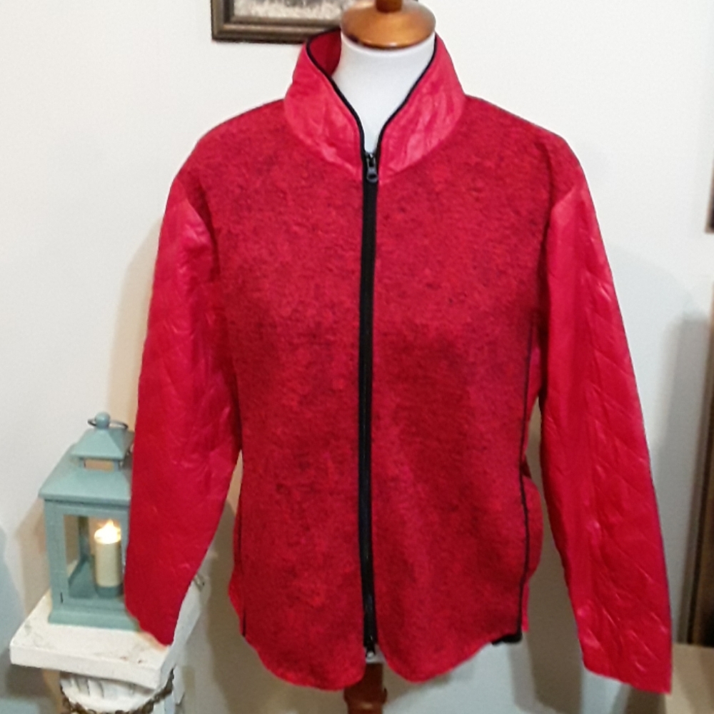 Venario lightweight zip-up jacket